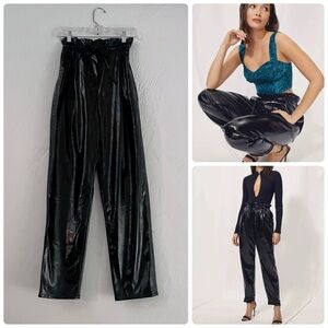 Wilfred (Aritzia) XS/S Jive Faux Leather Shiny Paper Bag Waist Pants, Black